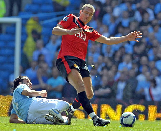 还显示出他 还显示出他